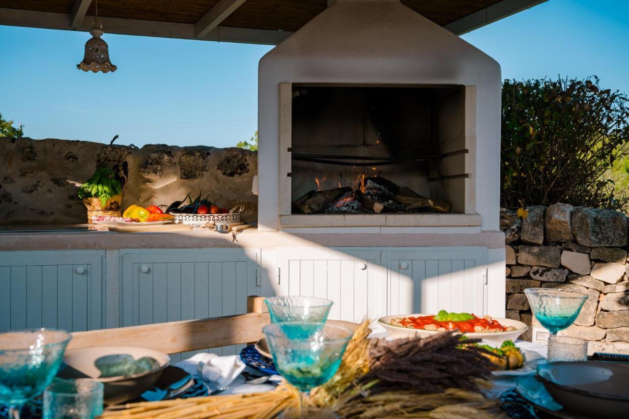 Borgo Del Tempo Ritrovato - Luxury Relais In Puglia Villa Ostuni Bagian luar foto